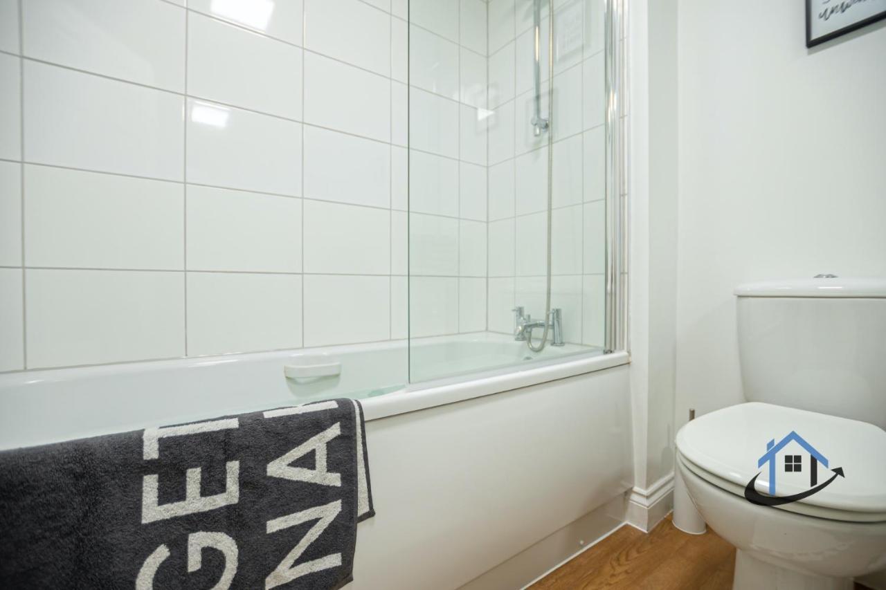 Ironside House, Thrapston King Or Twin Beds, Free Parking, Workspace, Corporates, Sleeps 8 Exterior photo